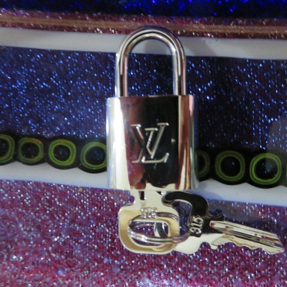 Louis Vuitton Palladium Silver 300 Series lock and 2 keys 315
